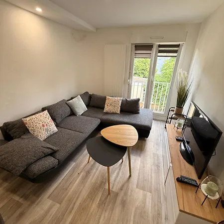 Apartament Grand T4 Moderne A Wi-fi & Parking